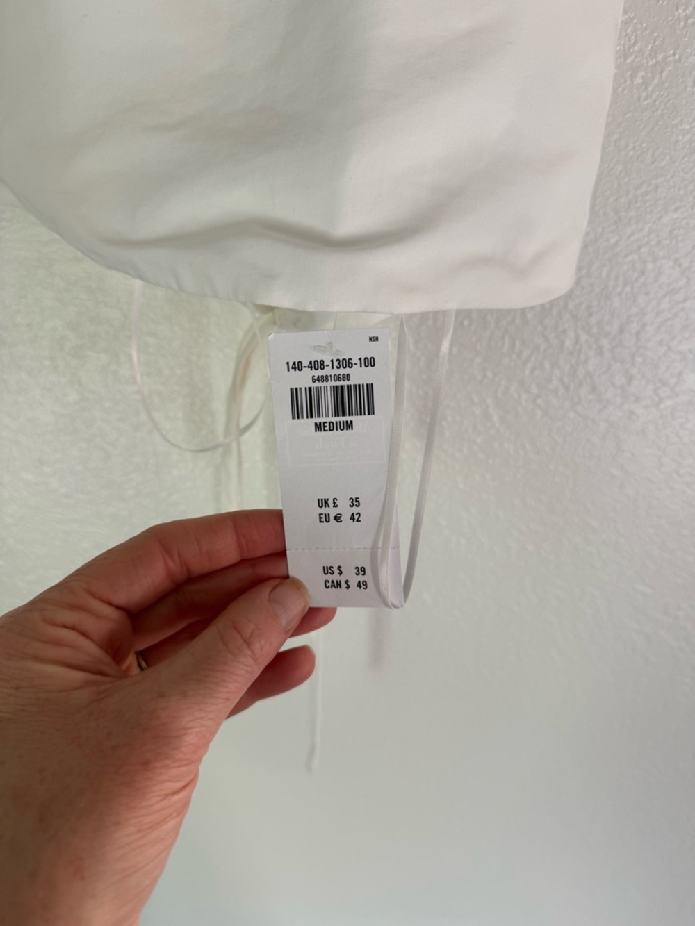 Abercrombie & Fitch White Halter Camisole Size M - Picture 2 of 4